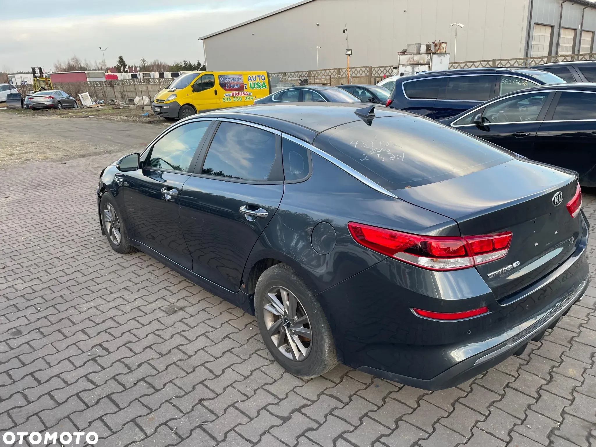 Kia Optima - 5