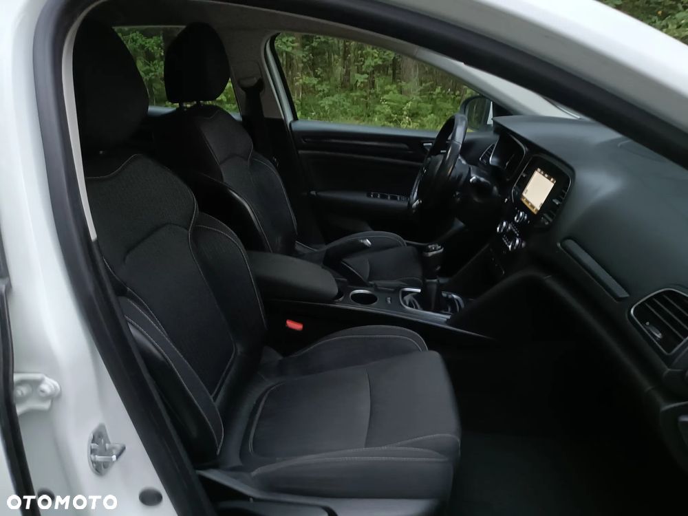 Renault Megane 1.5 dCi Business - 13