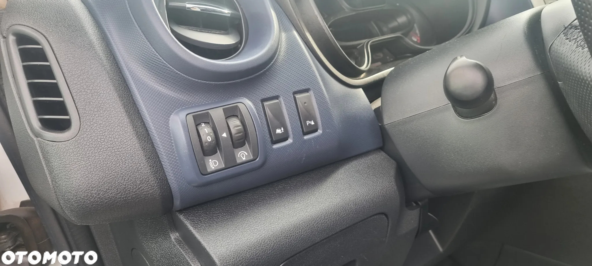 Renault Trafic - 10