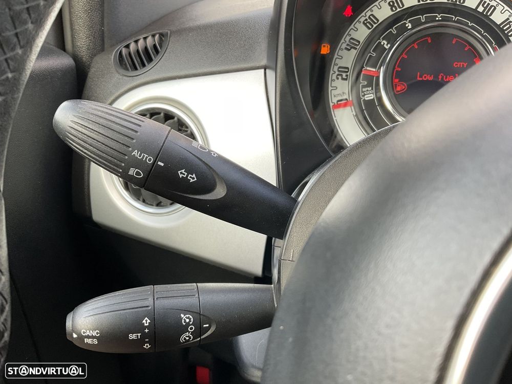 Fiat 500 1.0 Hybrid Connect - 32