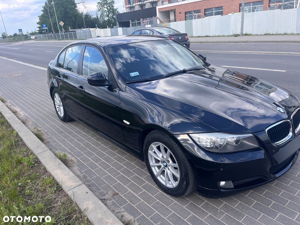 BMW Seria 3 318d - 1