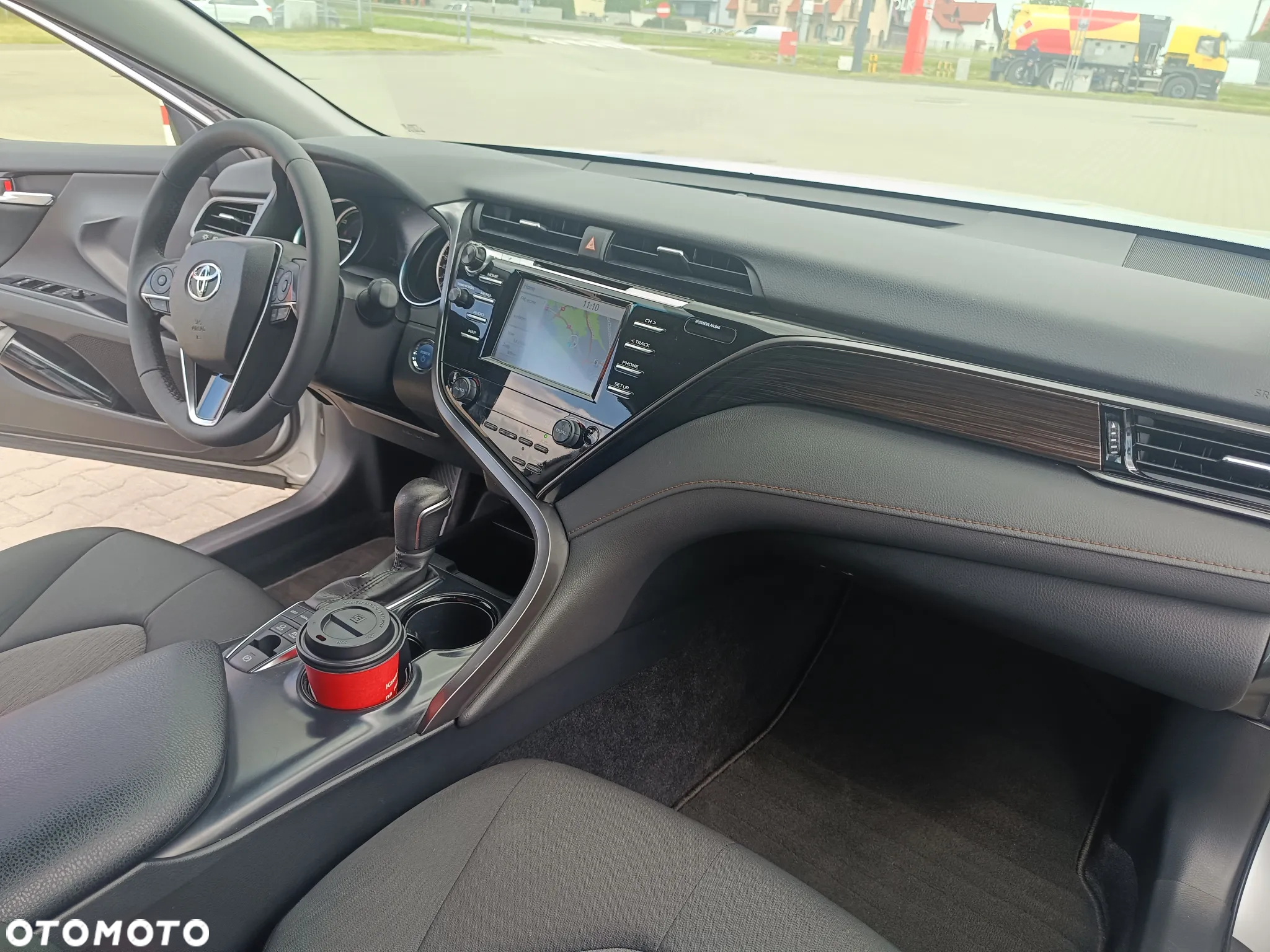 Toyota Camry 2.5 Hybrid Comfort CVT - 19