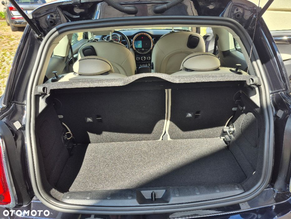 MINI Cooper Classic Trim - 9