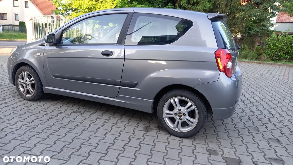 Chevrolet Aveo 1.2 16V LS Design+ - 4