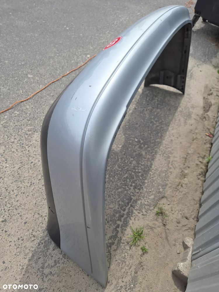 Zderzak tył Audi A8 D2 przewd liftem LY7M - 3