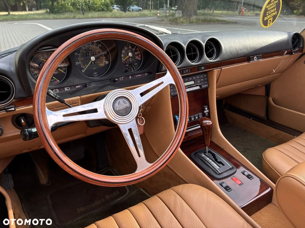 Mercedes-Benz SL - 23