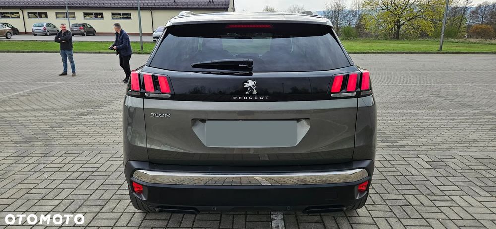 Peugeot 3008 HDi 115 Allure - 21