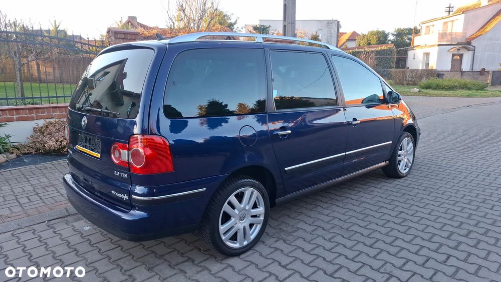 Volkswagen Sharan 2.0 TDI DPF Freestyle - 4