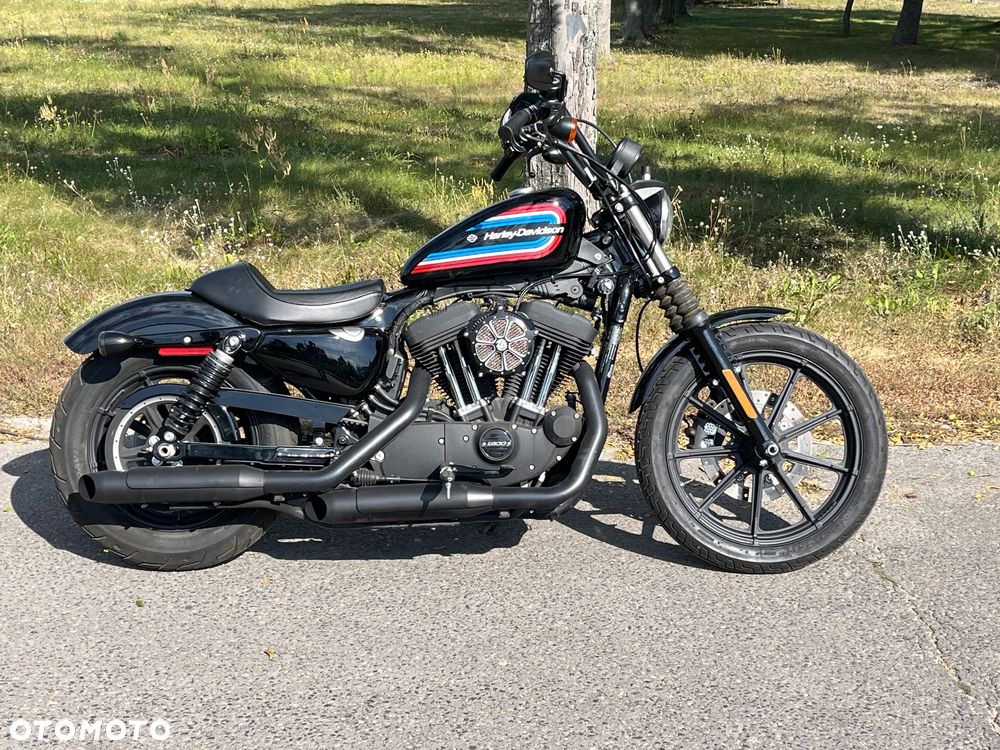 Harley-Davidson Sportster Iron 1200 - 2