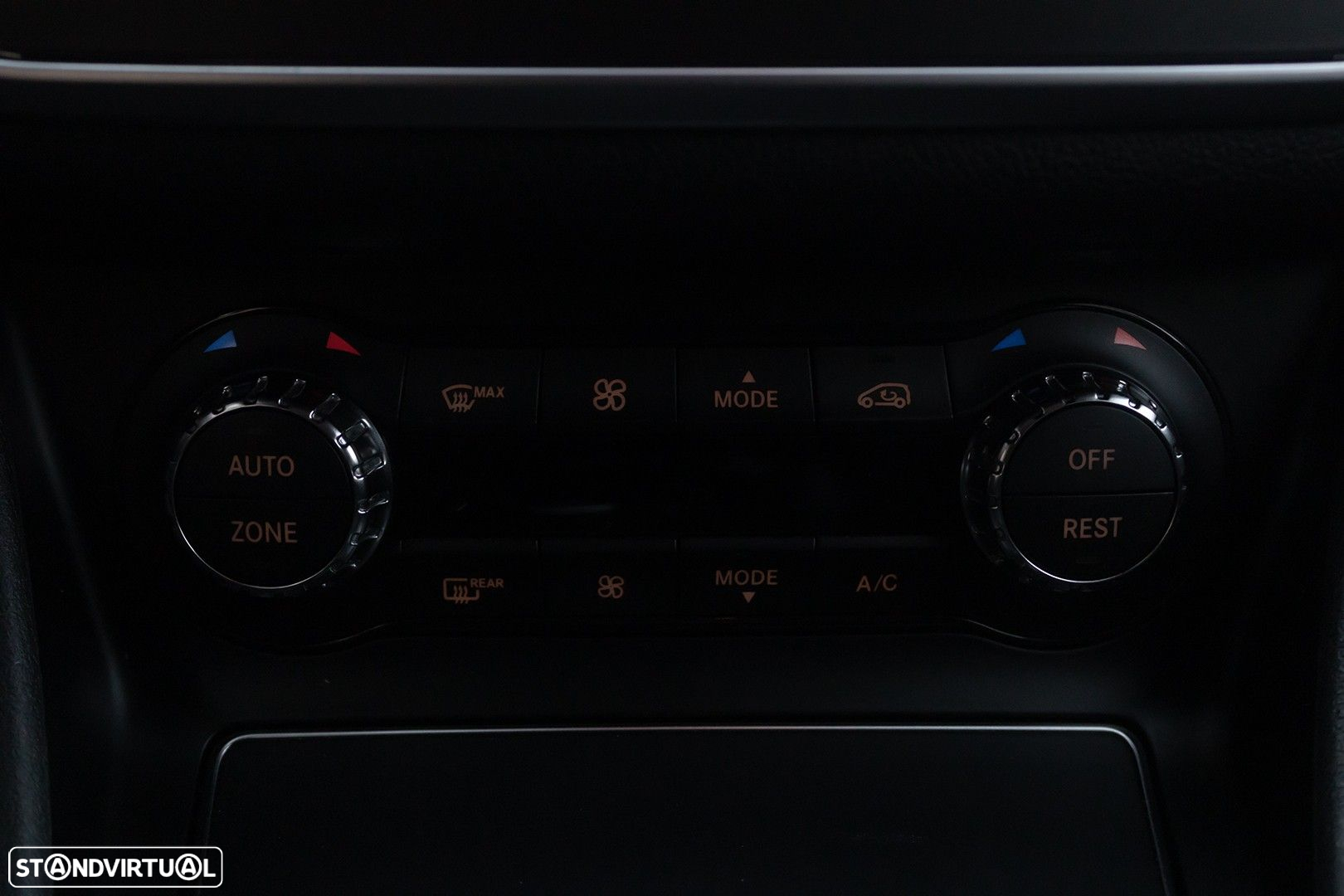 Mercedes-Benz CLA 200 - 13