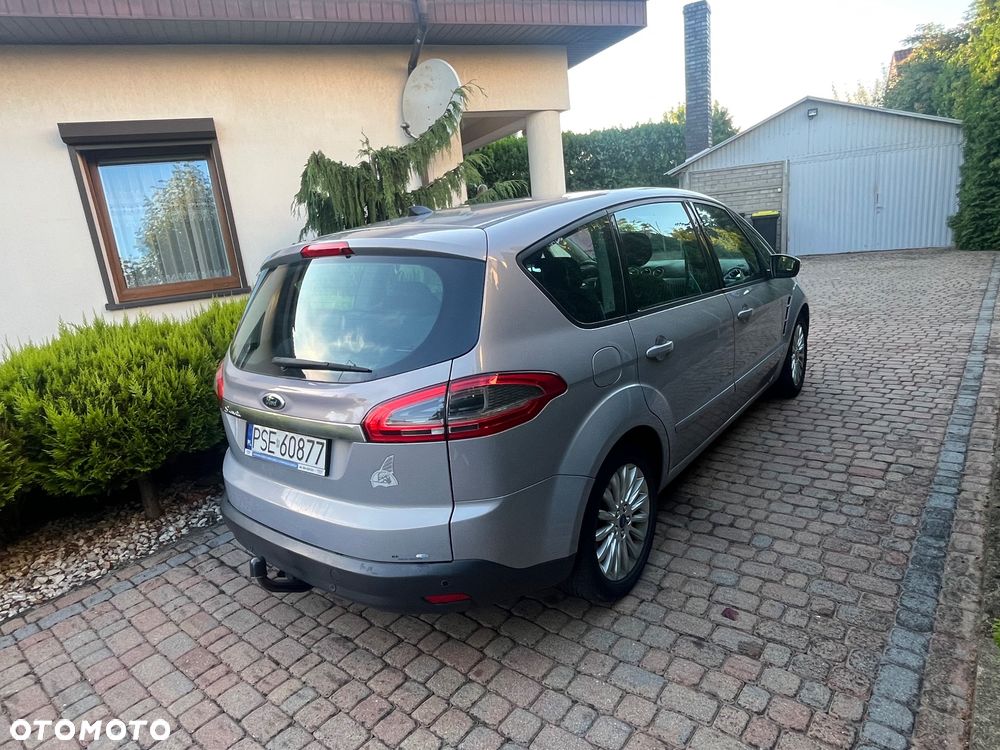 Ford S-Max 2.0 TDCi DPF Titanium - 17