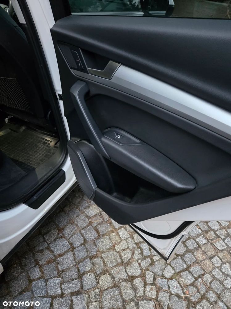 Audi Q5 45 TFSI quattro S tronic - 25