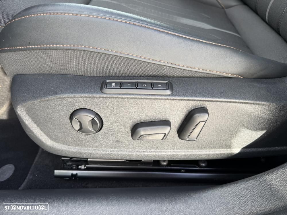 Cupra Formentor 1.4 e-Hybrid DSG VZ - 21