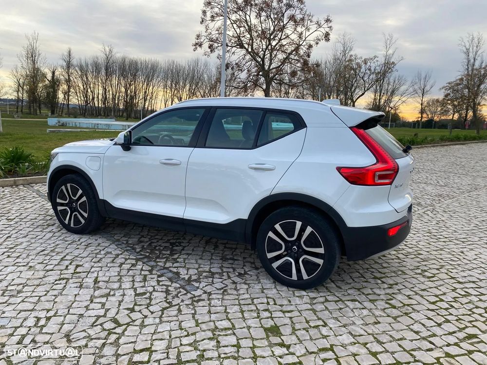 Volvo XC 40 1.5 T5 PHEV Momentum Plus - 43
