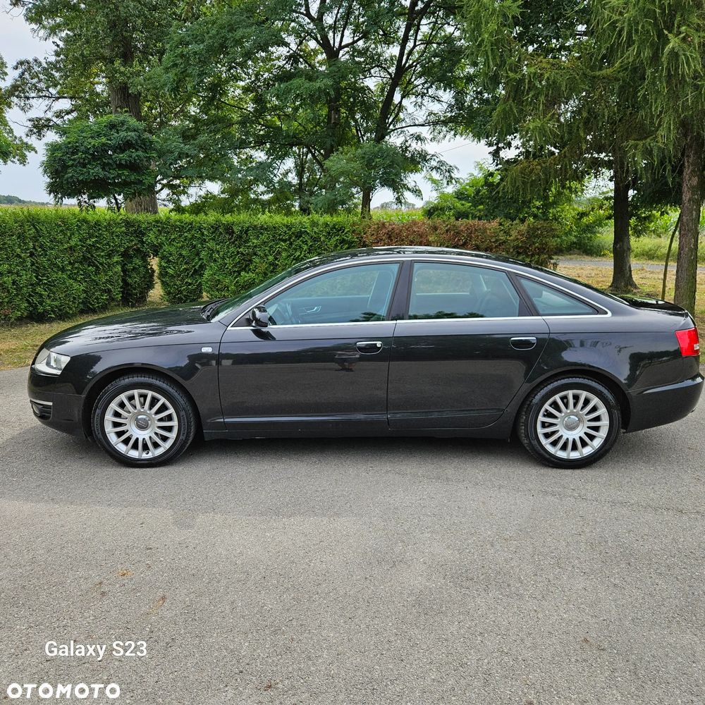 Audi A6 - 4