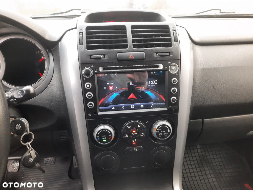 Suzuki Grand Vitara 1.6 Comfort - 12