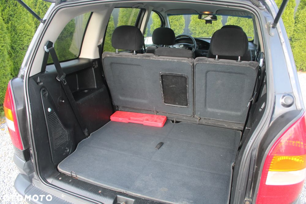Opel Zafira 1.8 Njoy - 26
