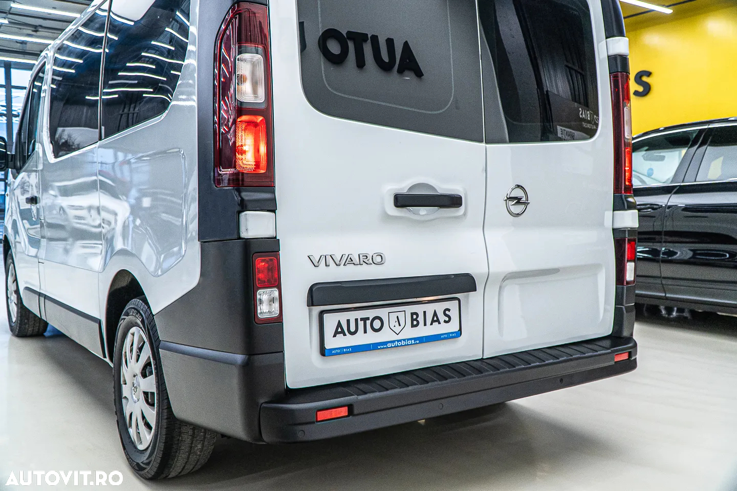 Opel Vivaro 1.6 D (CDTI) L1H1 - 41