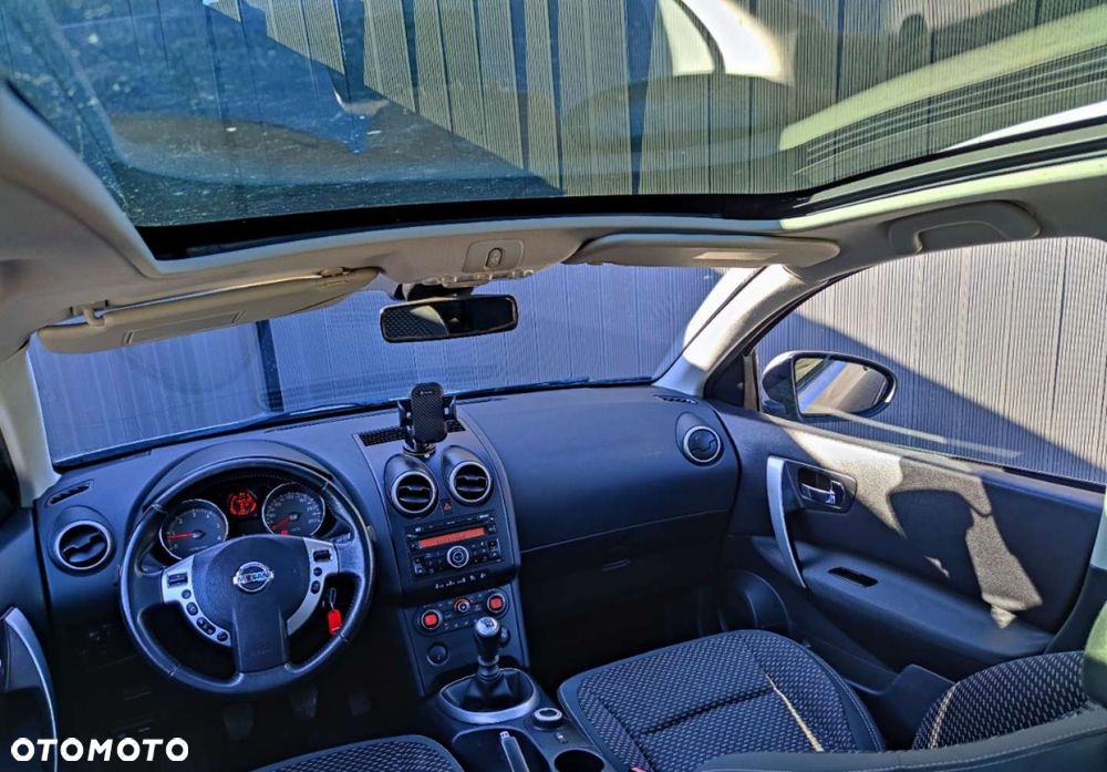 Nissan Qashqai+2 - 31