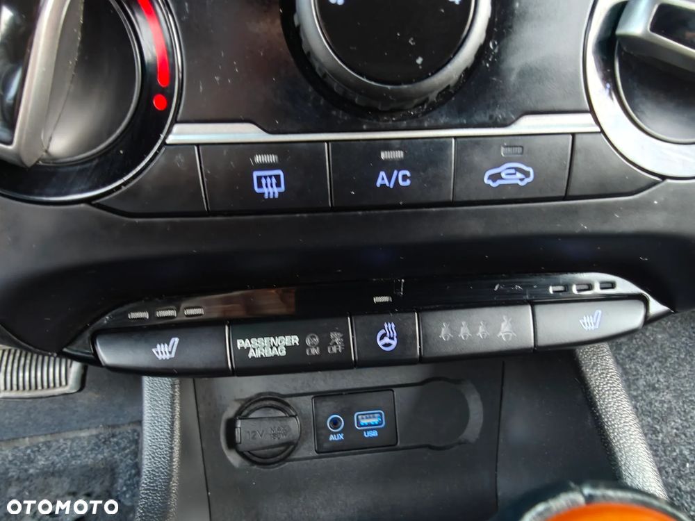 Hyundai i20 1.4 Premium - 13