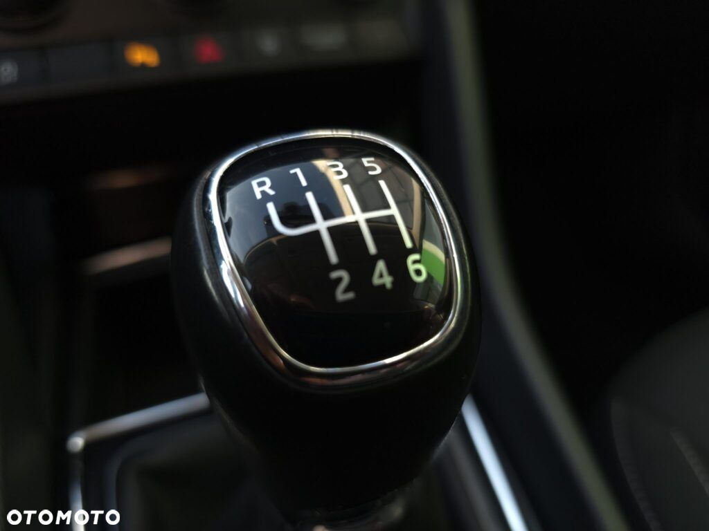 Skoda Karoq 1.0 TSI GPF 4x2 Ambition - 23