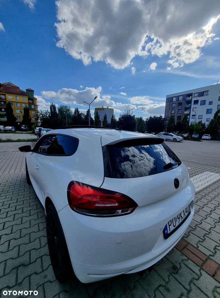 Volkswagen Scirocco - 8