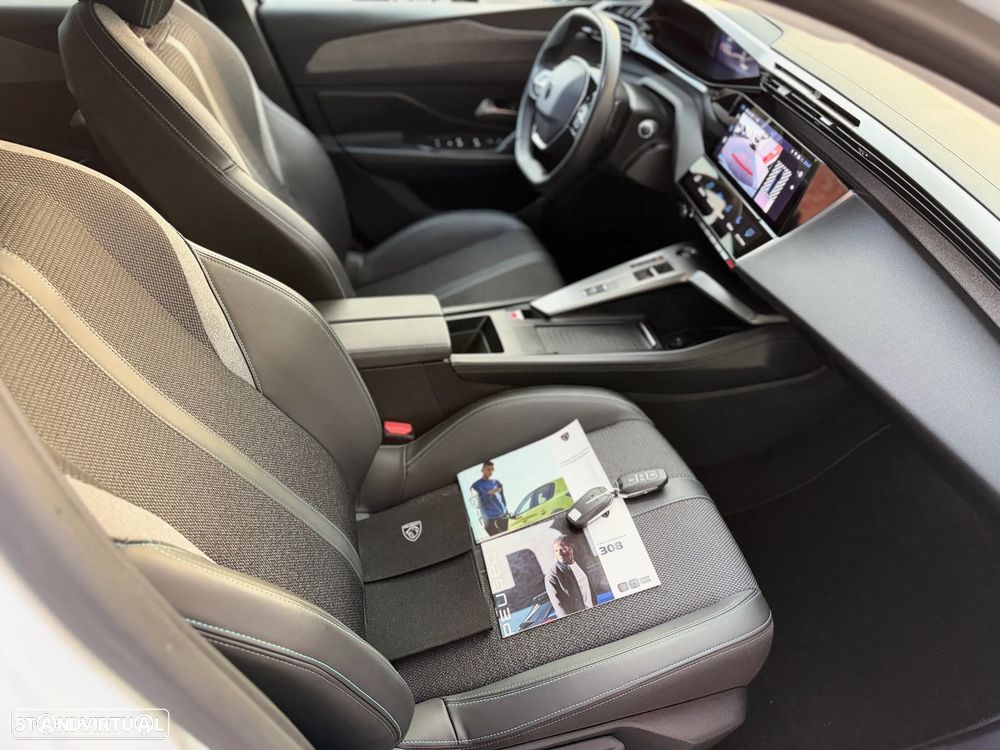 Peugeot 308 1.2 PureTech Allure EAT8 - 13