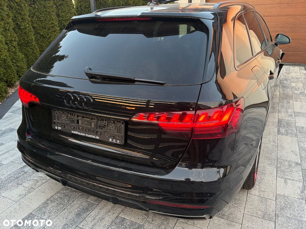 Audi A4 Avant 40 TFSI S tronic S line - 10