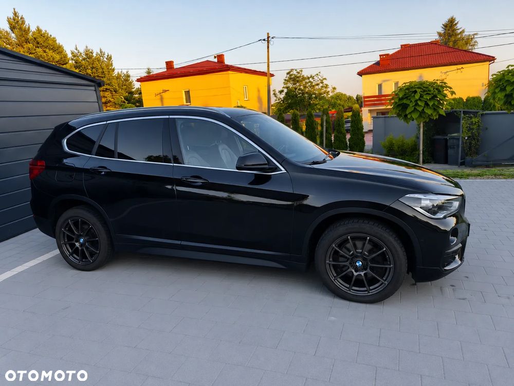 BMW X1 sDrive18d Advantage sport - 8