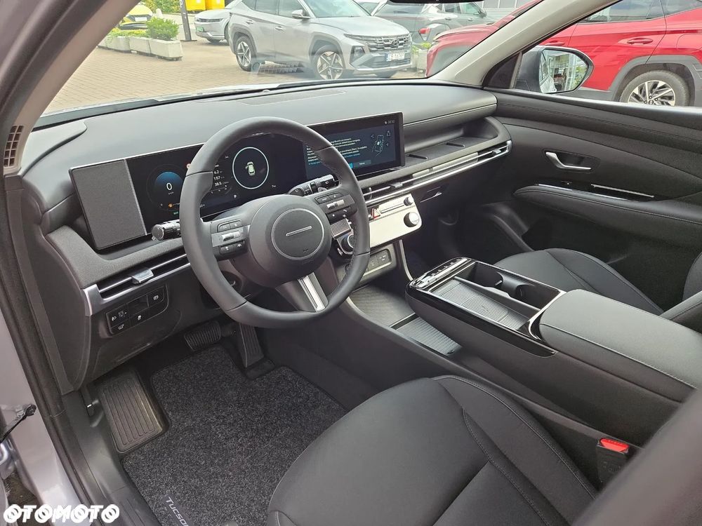 Hyundai Tucson 1.6 T-GDi HEV Executive 2WD - 18