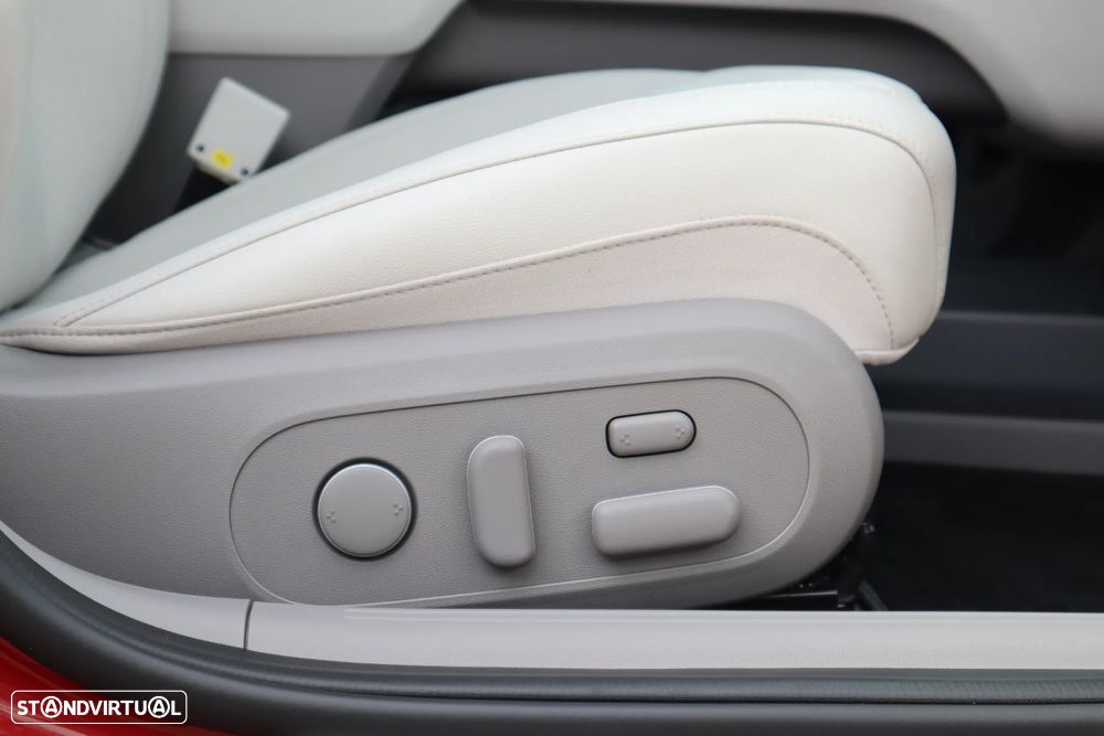 Hyundai Ioniq 6 77 kWh Premium - 27