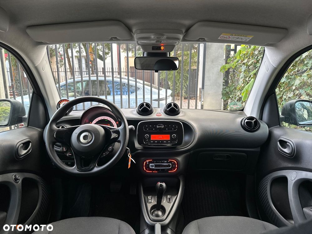 Smart Fortwo EQ - 11