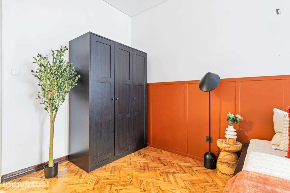 Quarto - localizado em Marquês de Pombal Lisbon - Grande imagem: 5/27
