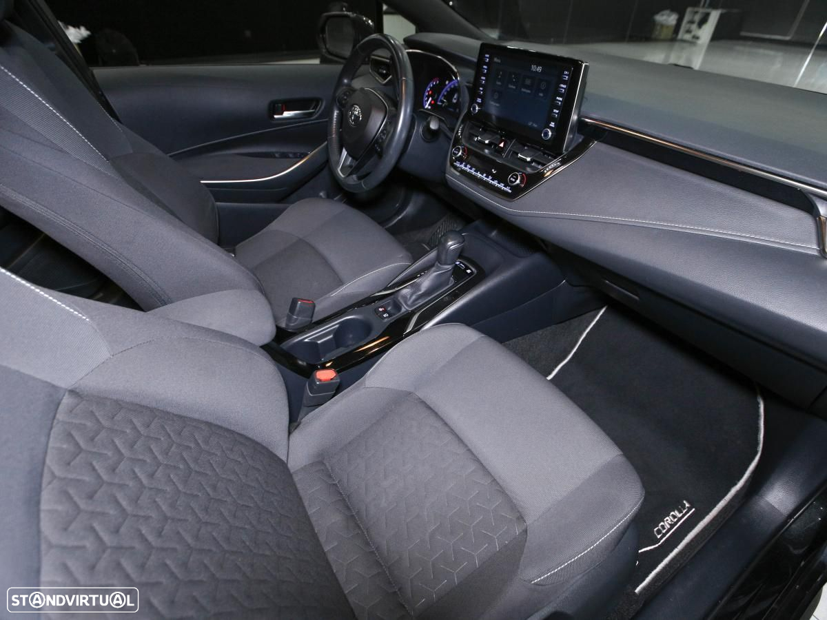 Toyota Corolla Touring Sports 1.8 Hybrid Comfort+P.Sport - 8