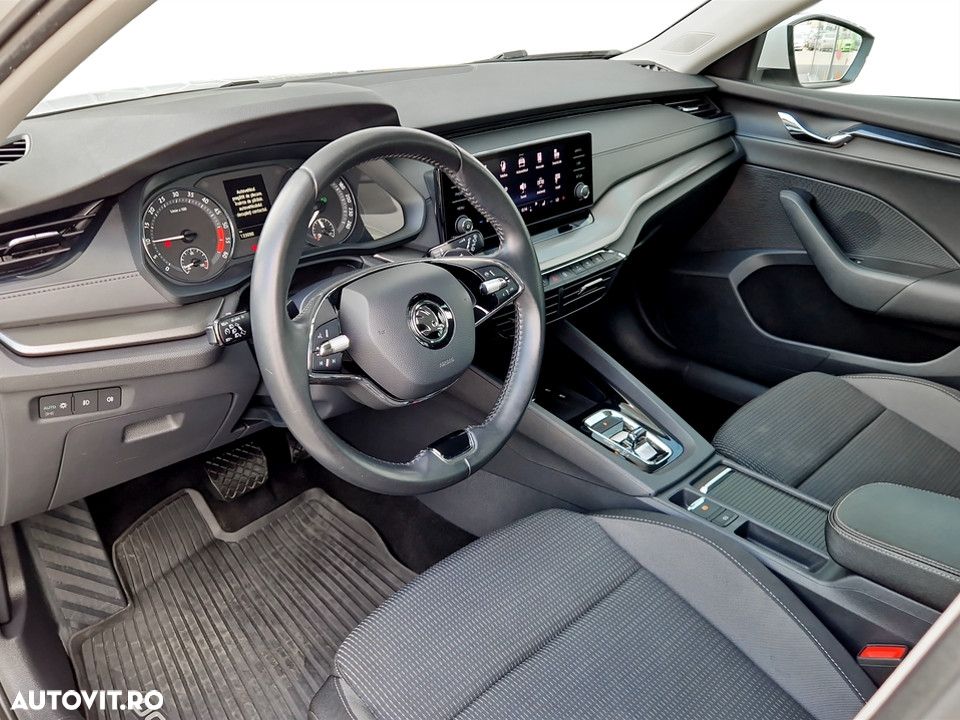 Skoda Octavia 2.0 TDI DSG Ambition - 18