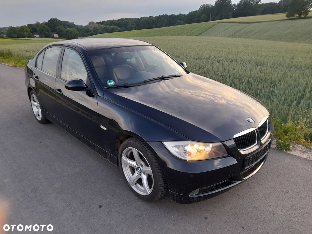 BMW Seria 3 - 1