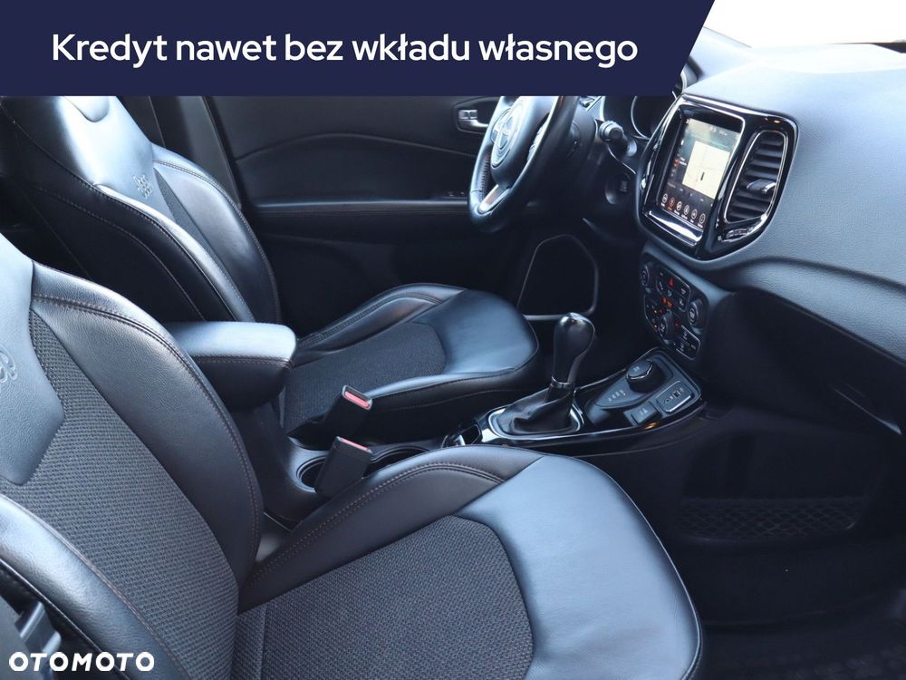 Jeep Compass - 11