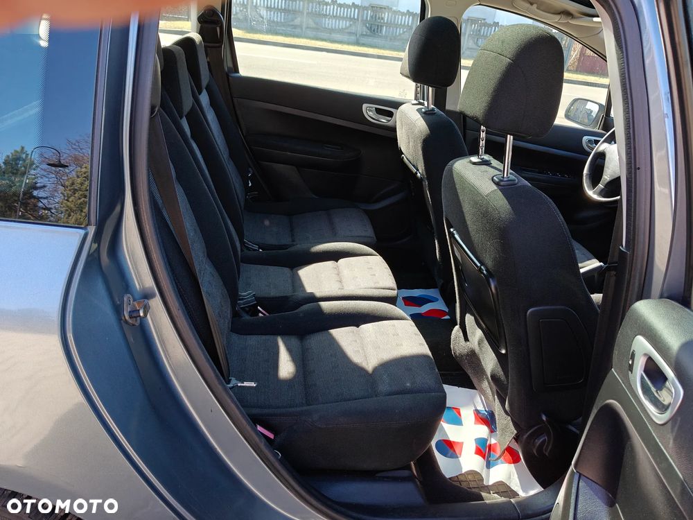 Peugeot 307 HDi 135 Platinum - 19