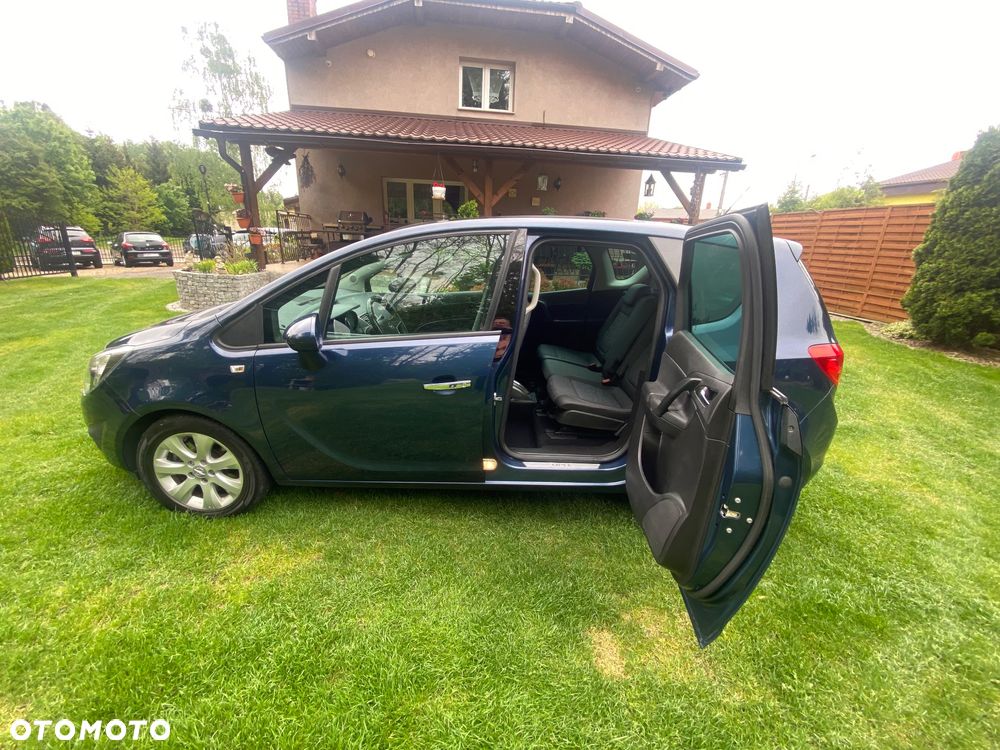 Opel Meriva 1.7 CDTI Cosmo - 9