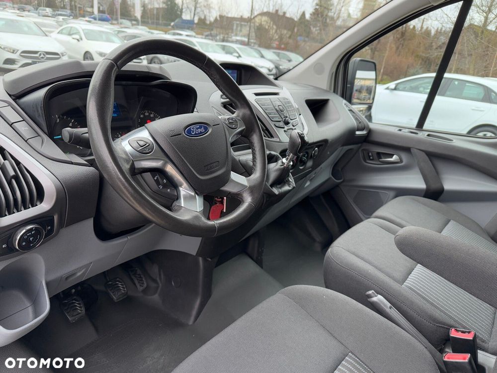 Ford Transit Custom - 8