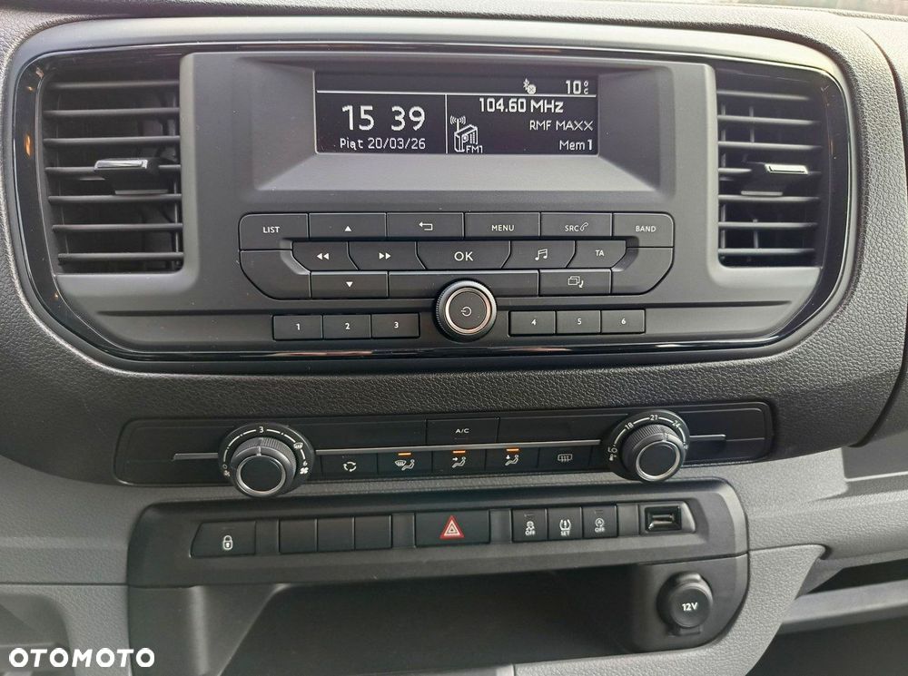 Opel Vivaro - 16