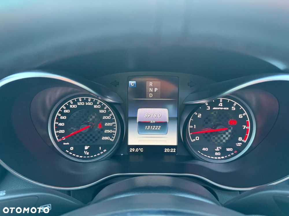 Mercedes-Benz Klasa C AMG 43 4Matic 9G-TRONIC - 23