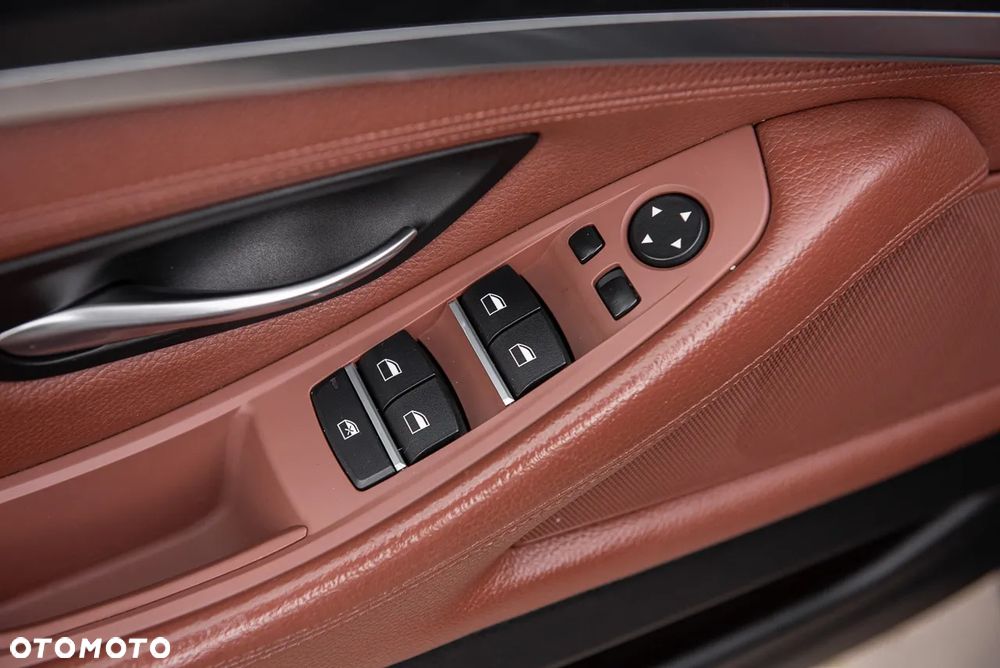 BMW Seria 5 - 18