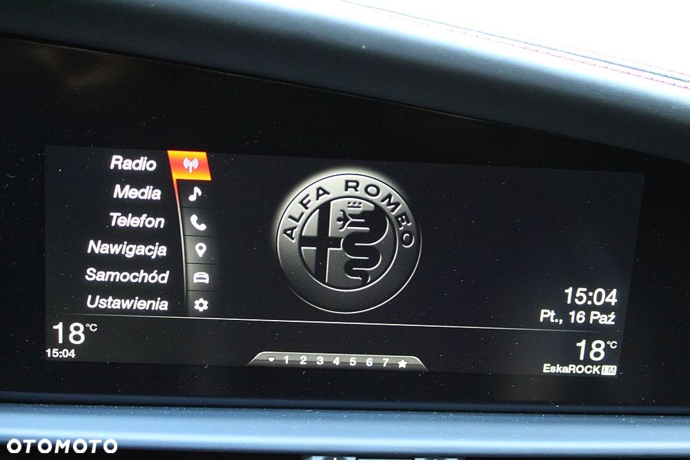 Alfa Romeo Giulia 2.9 Bi Turbo V6 Quadrifoglio - 30
