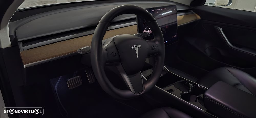 Tesla Model 3 Long Range Tração Integral - 17