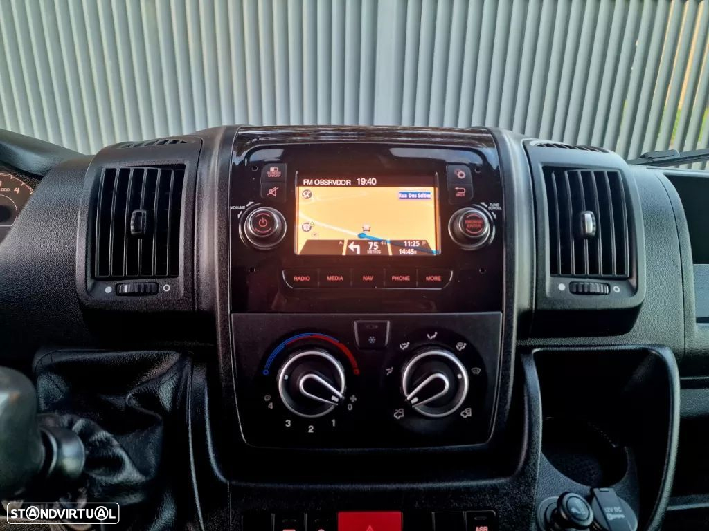 Peugeot Boxer 2.2 BlueHdi 120 L2H2 - AC - IVA Dedutível - 9