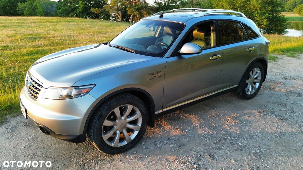 Infiniti FX FX35 - 12