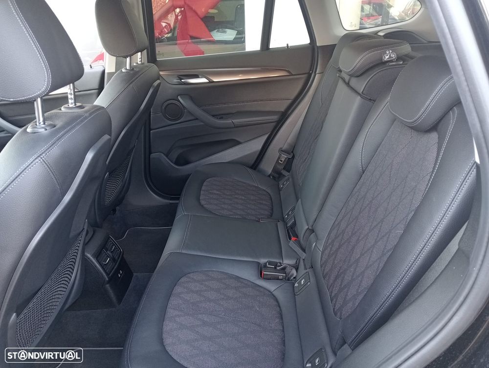BMW X1 16 d sDrive Line Sport Auto - 10