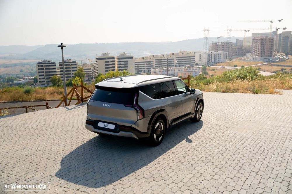 Kia EV9 98.8 kWh 1st Edition - 6