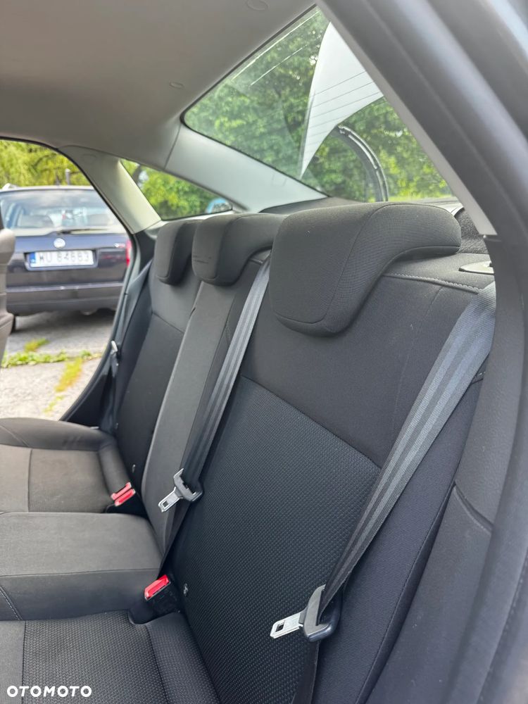 Ford Focus 1.6 Trend - 15
